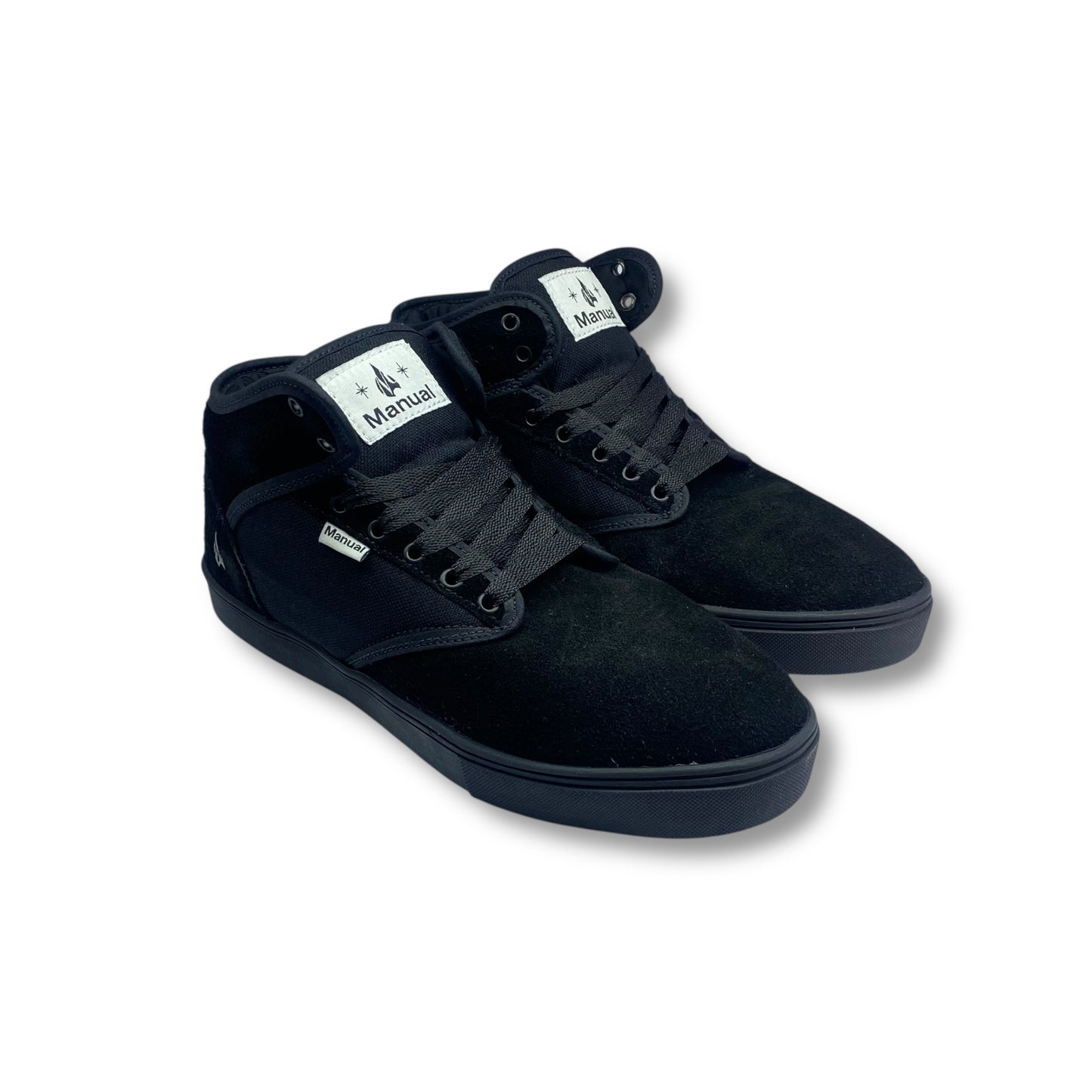 TENIS MANUAL EN BOTA TODO NEGRO