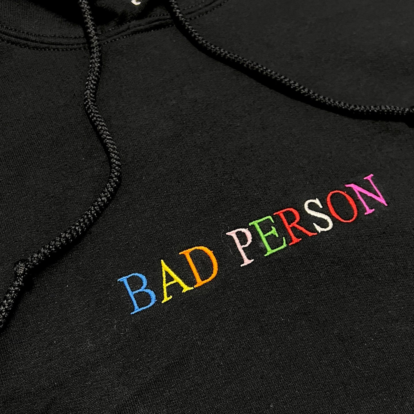 HOODIE BAD PERSON CARÁCTER COLORES