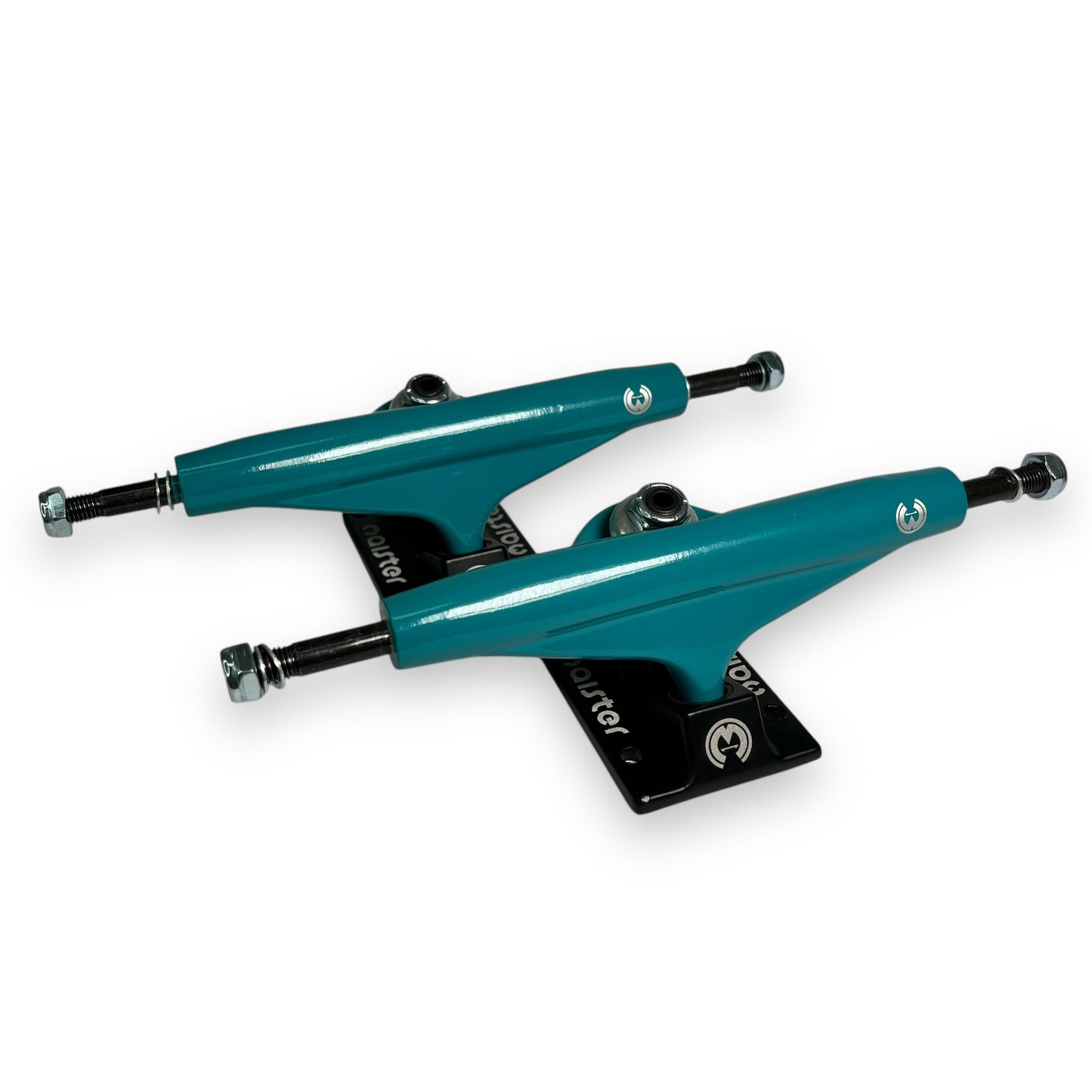 TRUCKS MAISTER AZULES BASE NEGRA