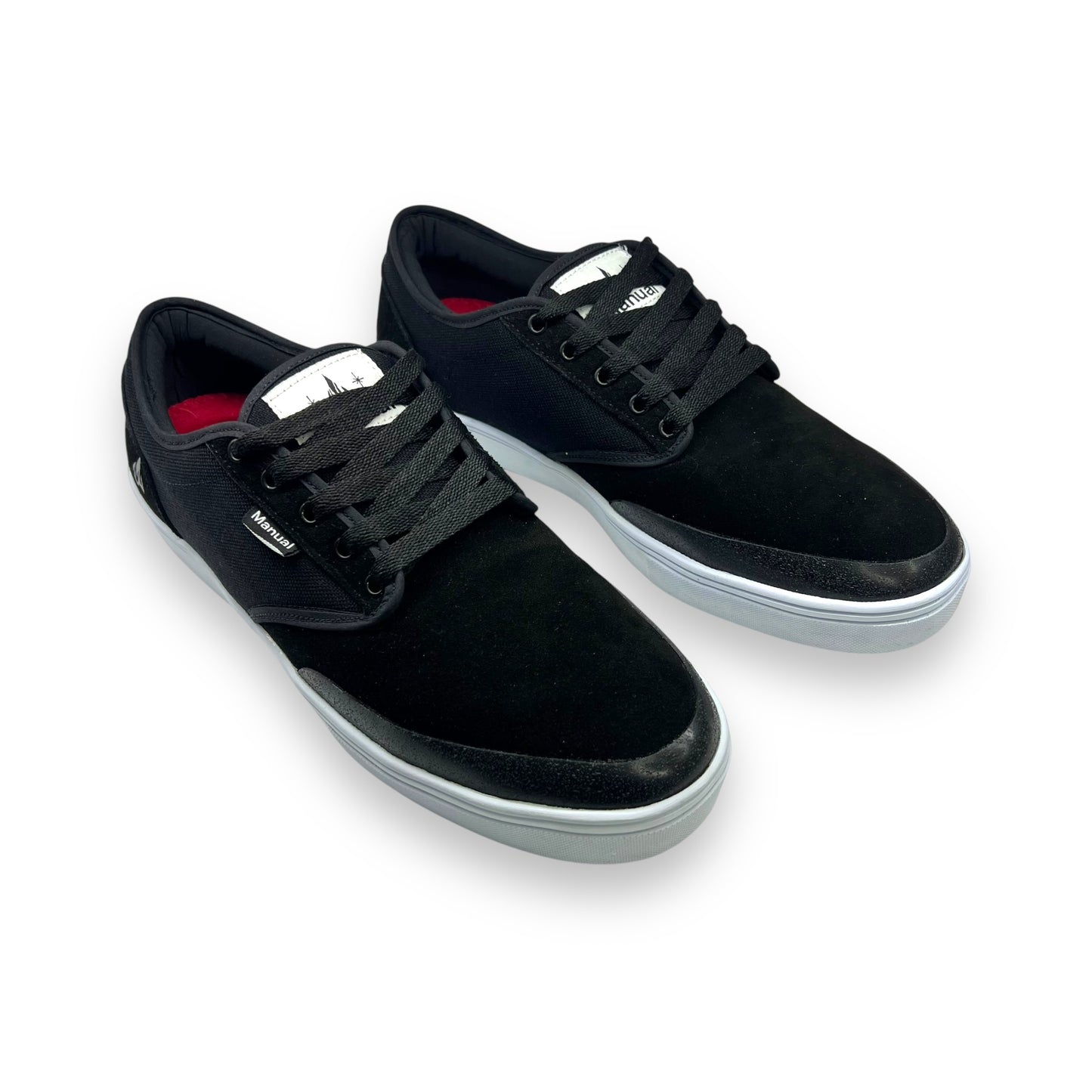 MANUAL OM LOW PRO NEGRO SUELA BLANCA