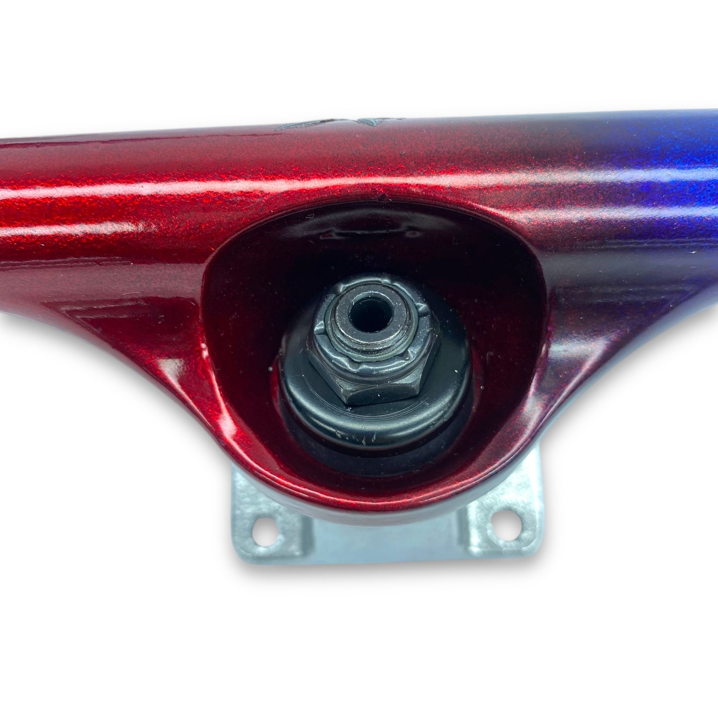 TRUCKS POLAR ROJO Y AZUL BASE PLATEADA