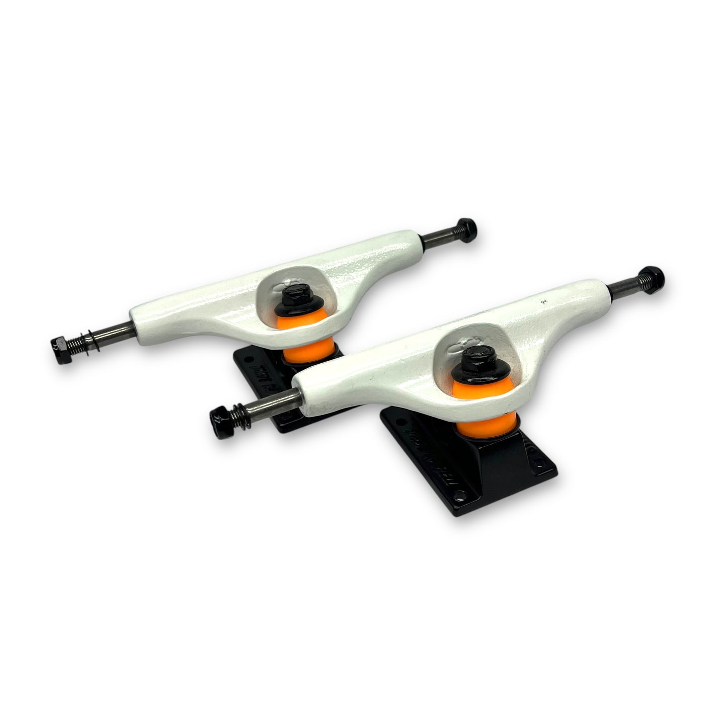 TRUCKS SKATERROR BLANCO BASE NEGRA