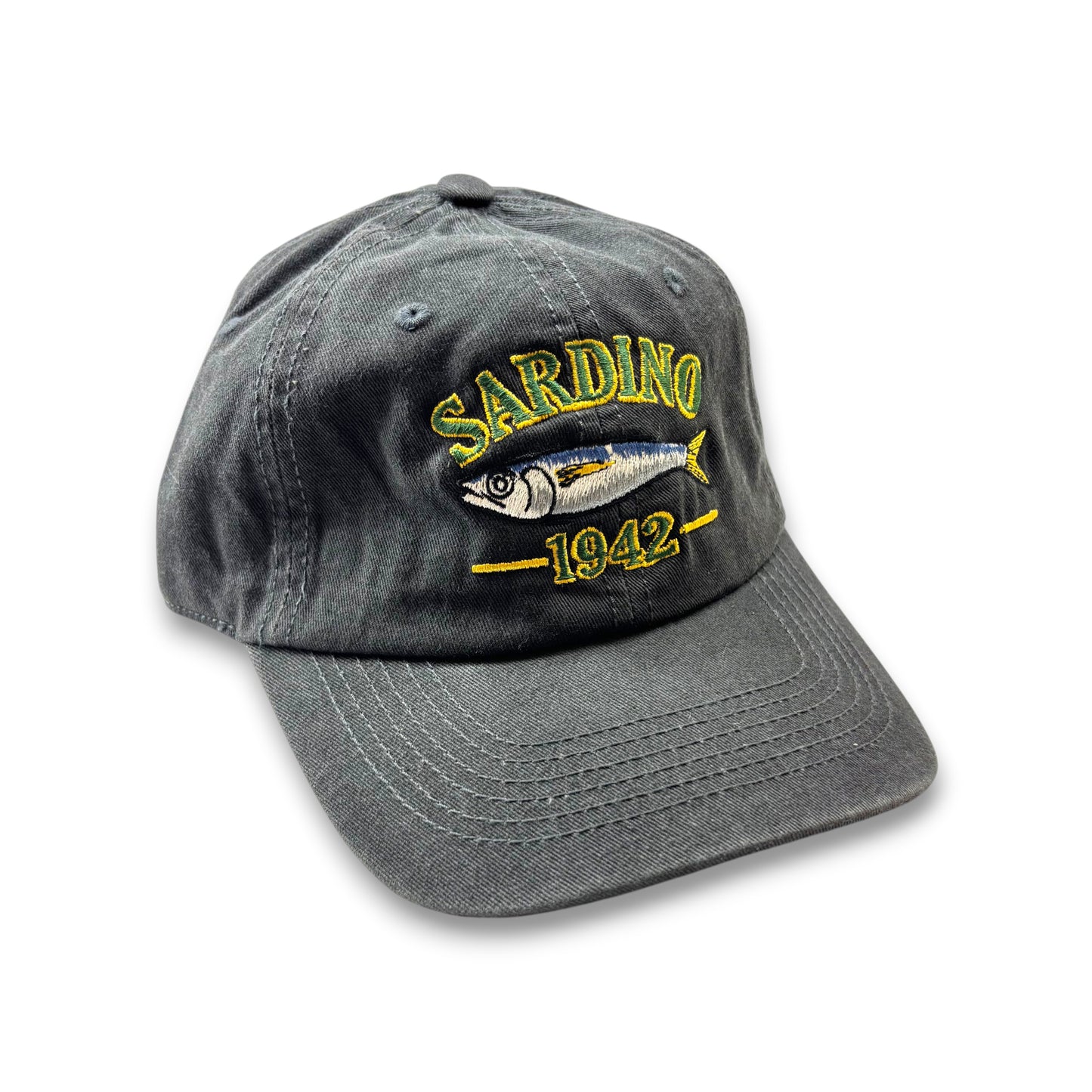 GORRA RUINS GRIS SARDINO