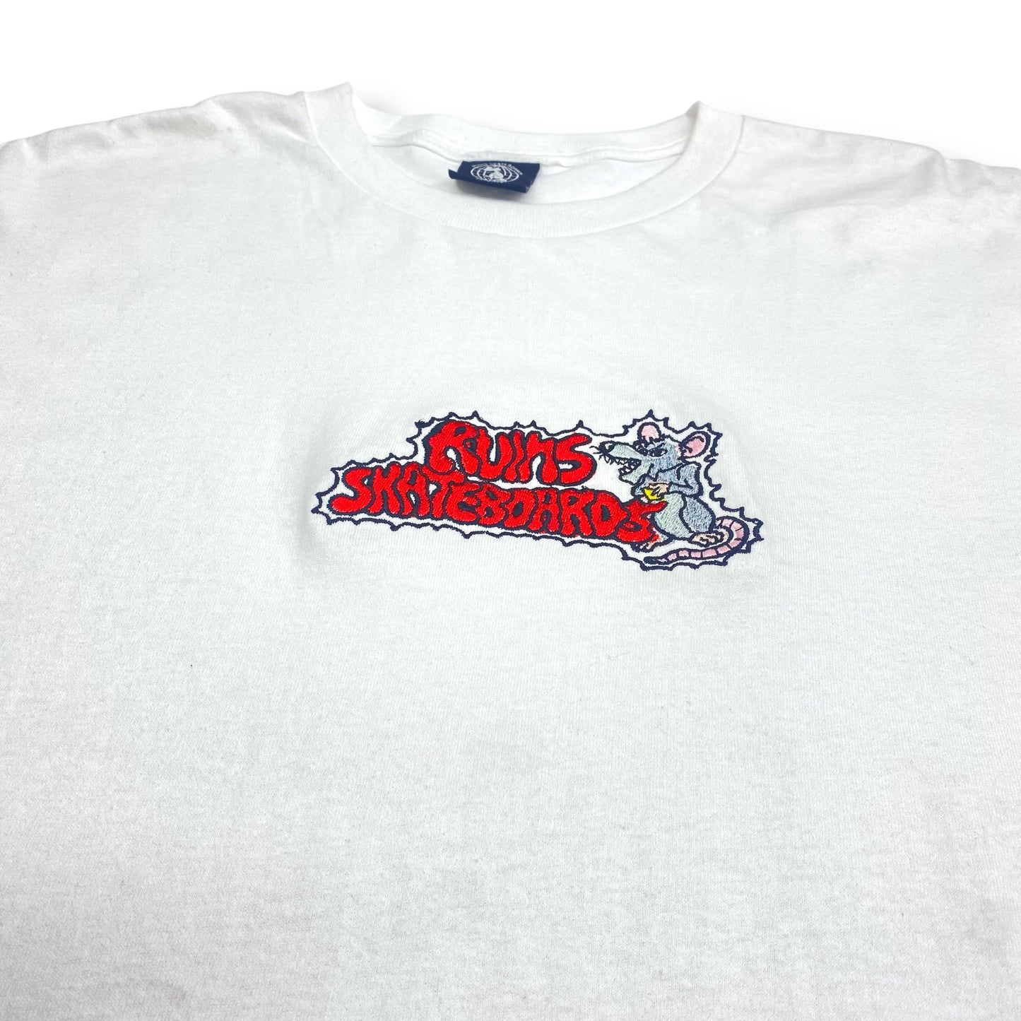 CAMISETA RUINS RATS